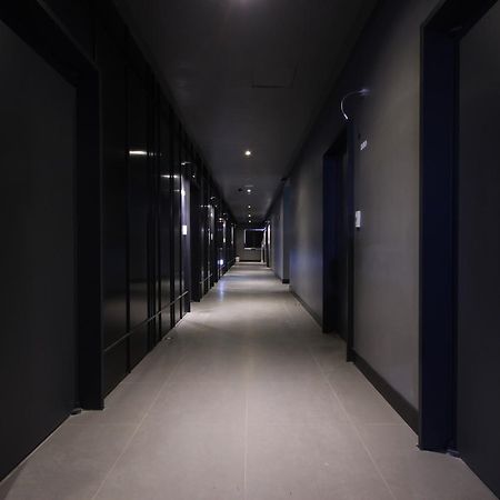 The Club Hotel Seomyeon Пусан Екстериор снимка
