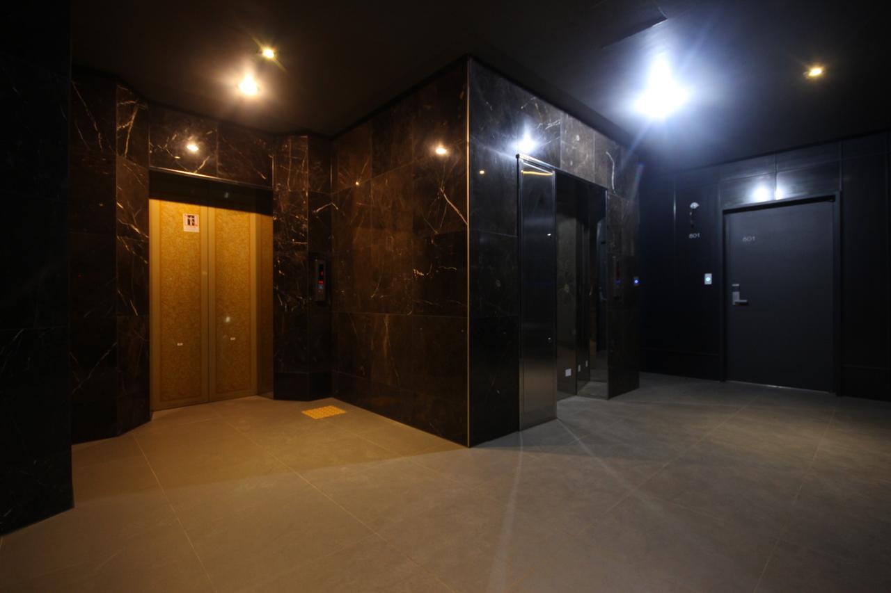 The Club Hotel Seomyeon Пусан Екстериор снимка