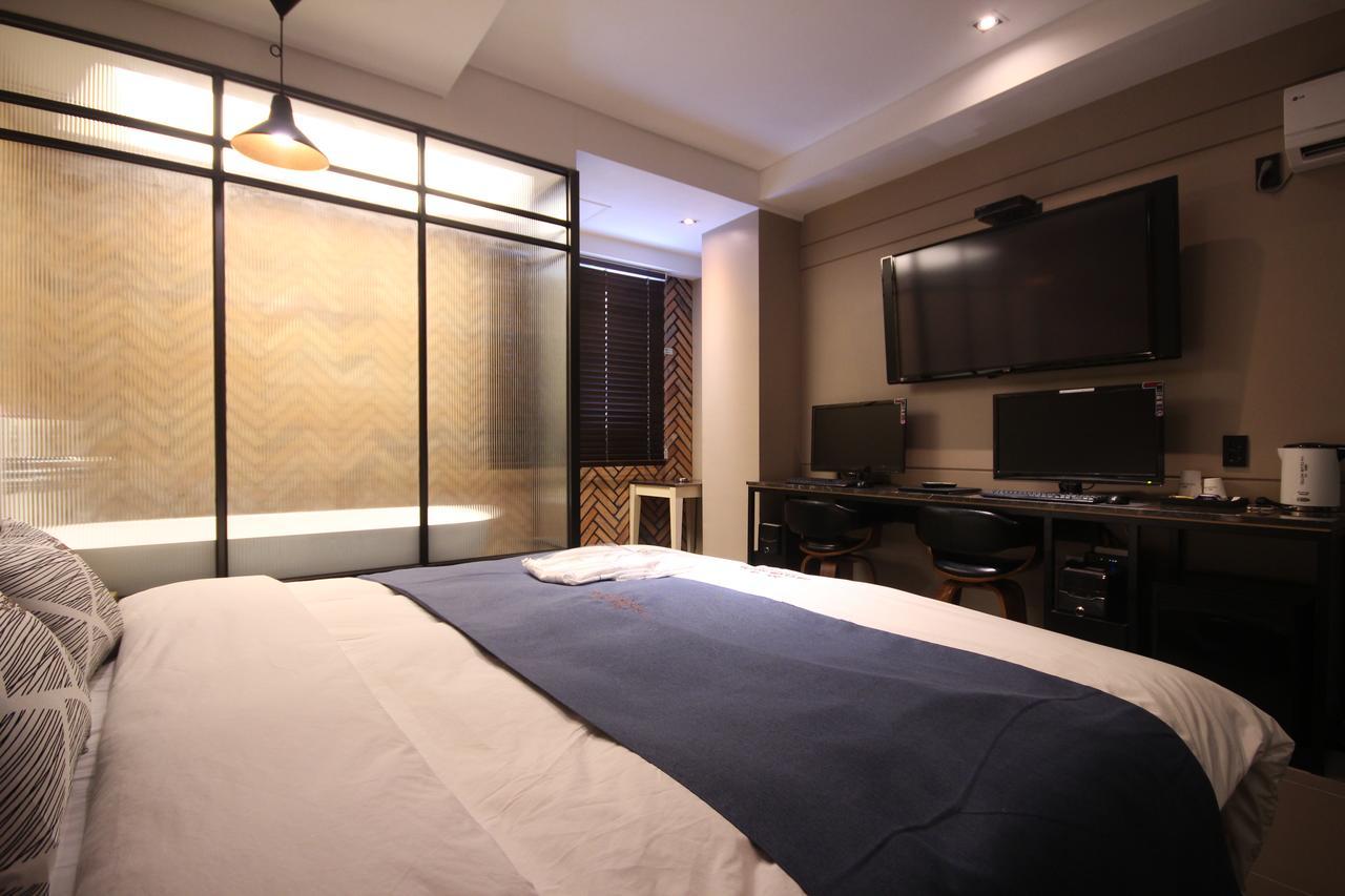 The Club Hotel Seomyeon Пусан Екстериор снимка