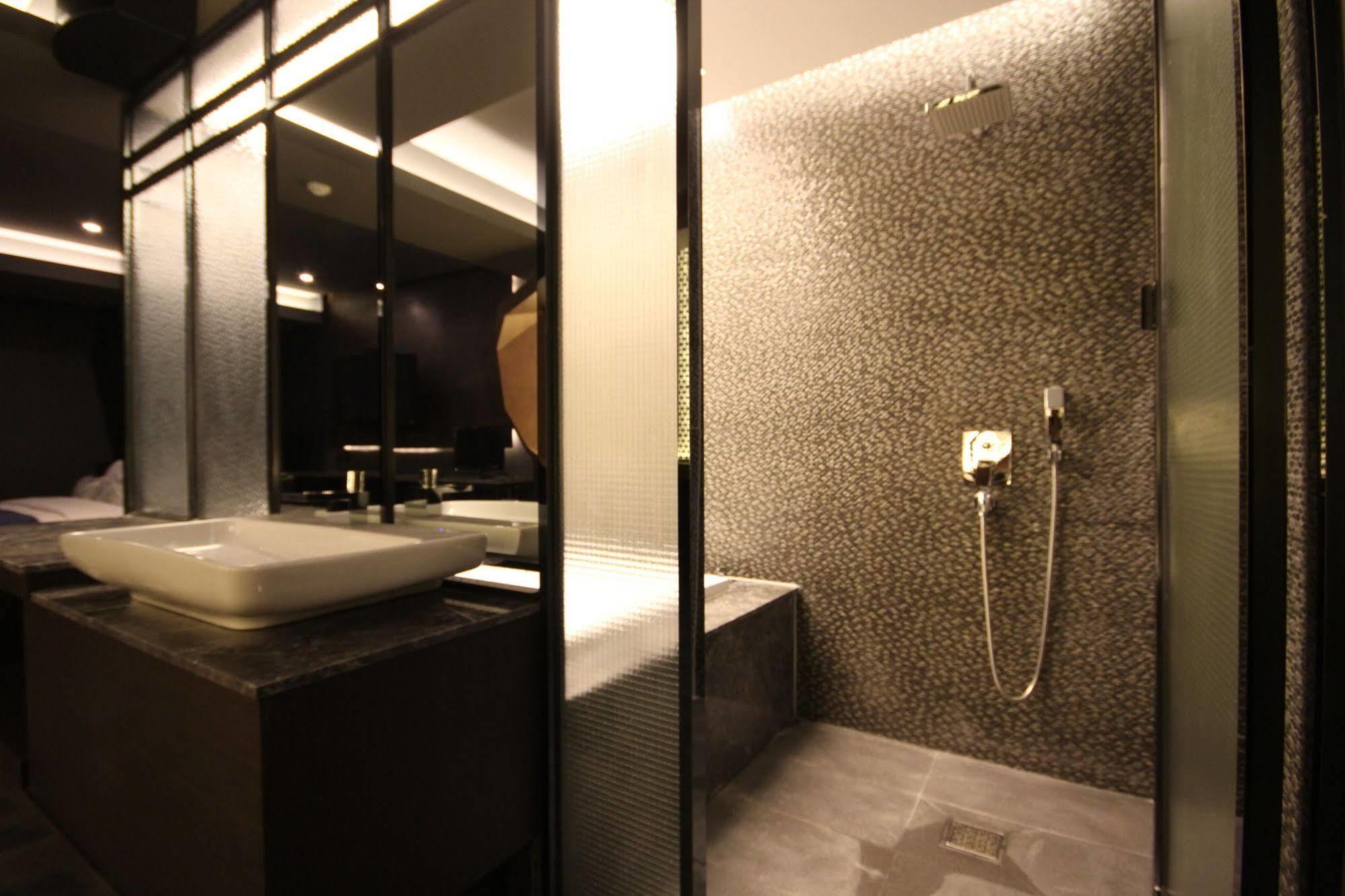 The Club Hotel Seomyeon Пусан Екстериор снимка