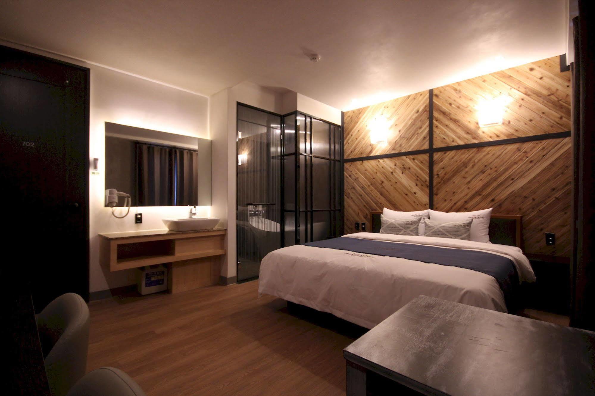 The Club Hotel Seomyeon Пусан Екстериор снимка
