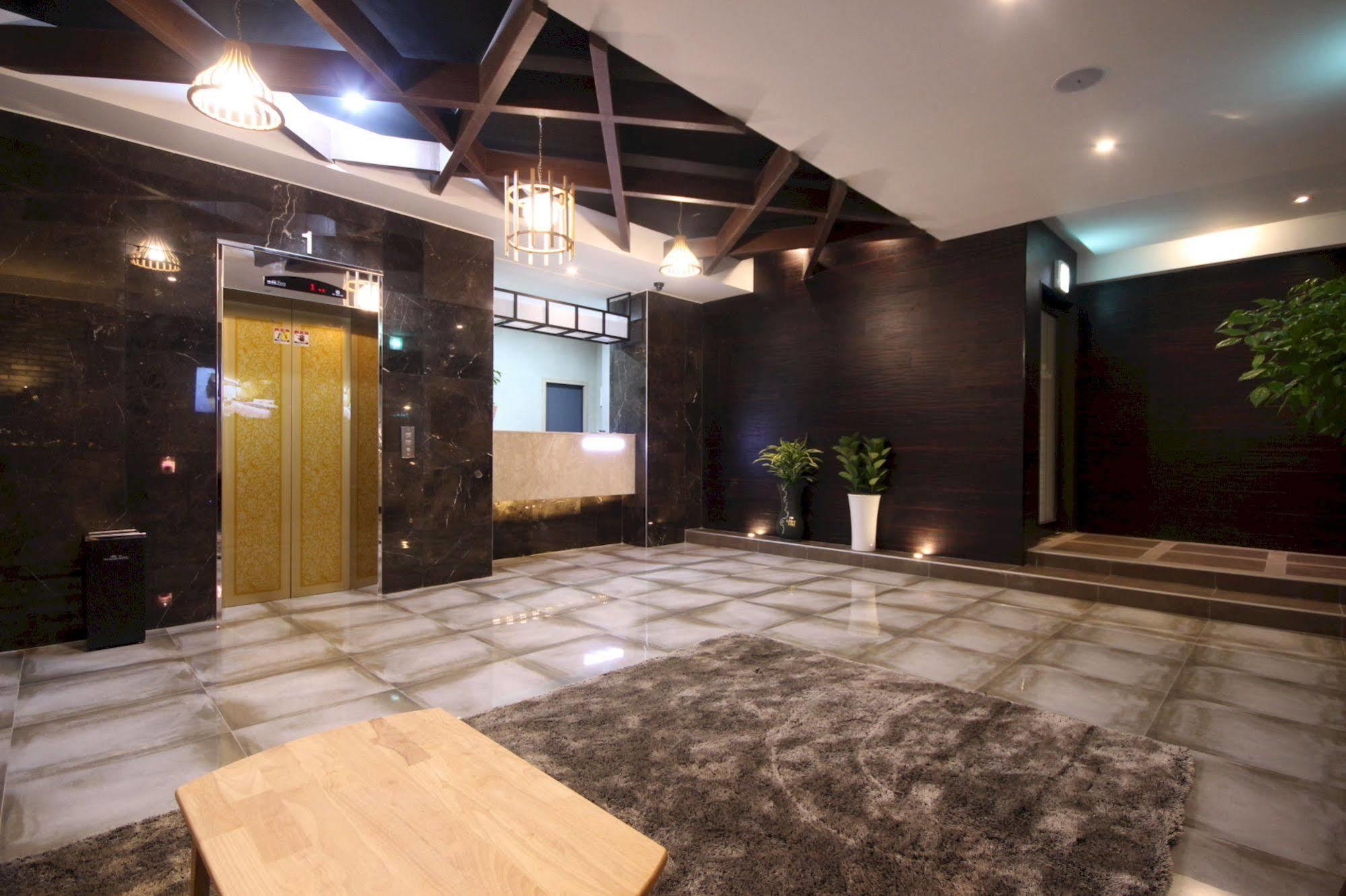 The Club Hotel Seomyeon Пусан Екстериор снимка